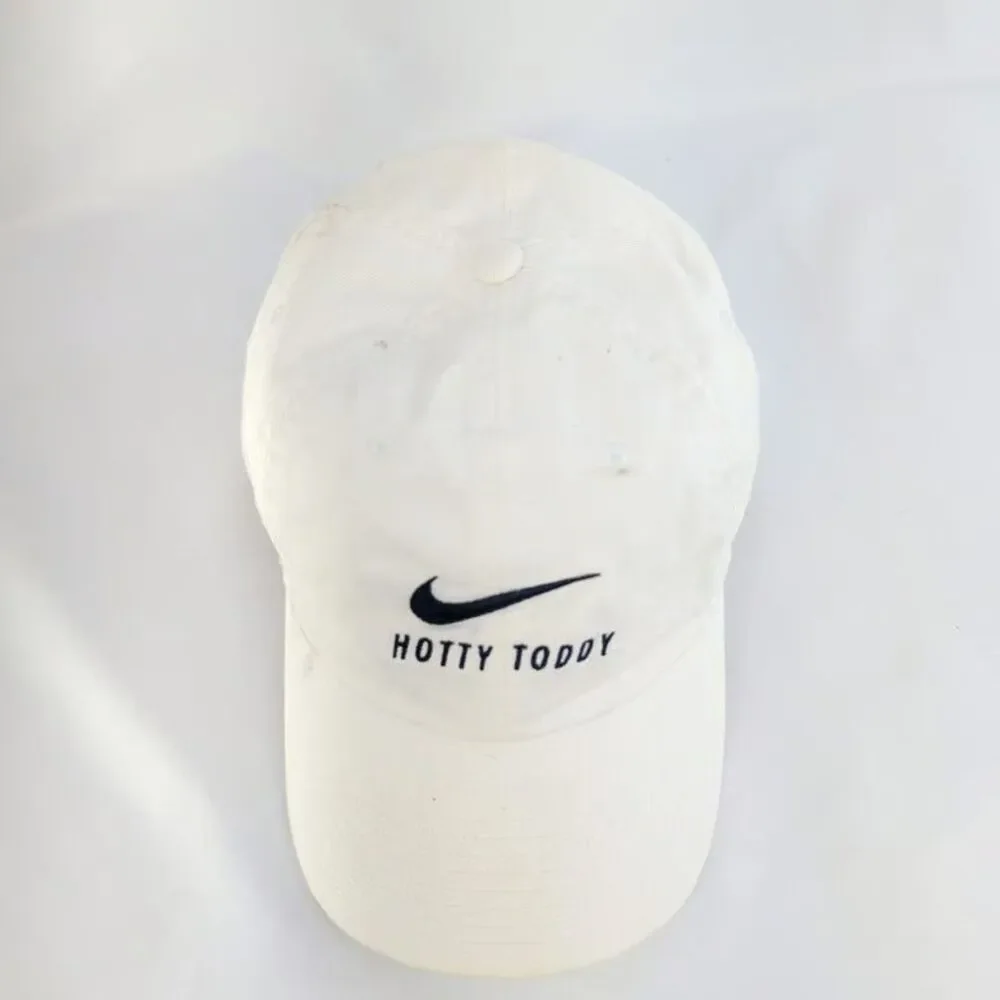 Nike Ole Miss Rebels Hat Hotty Toddy Heritage86 White Strapback NCAA Mens Cap